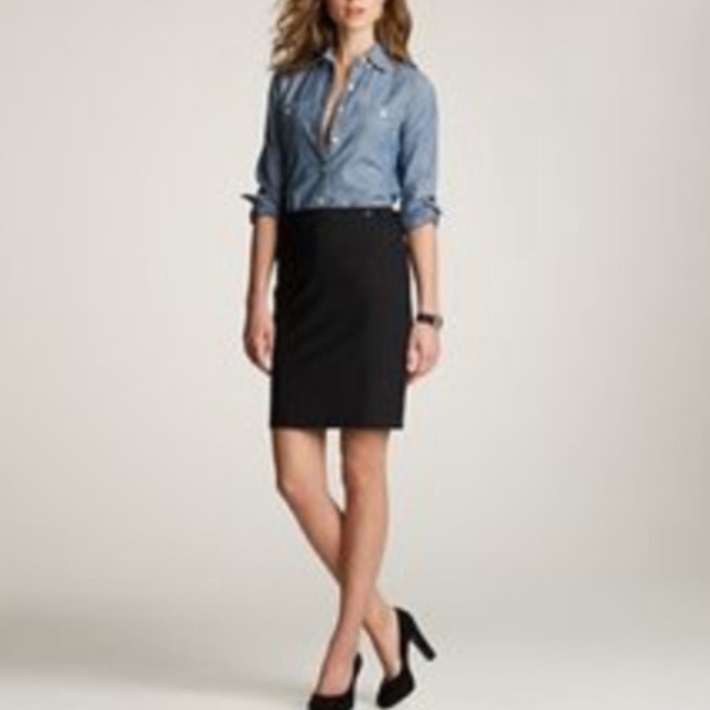 Banana Republic 00 P Petite Black Pencil Straight Skirt Lightweight Wool